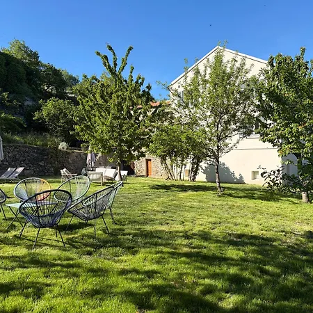Avec Jardin Et Piscine Murato