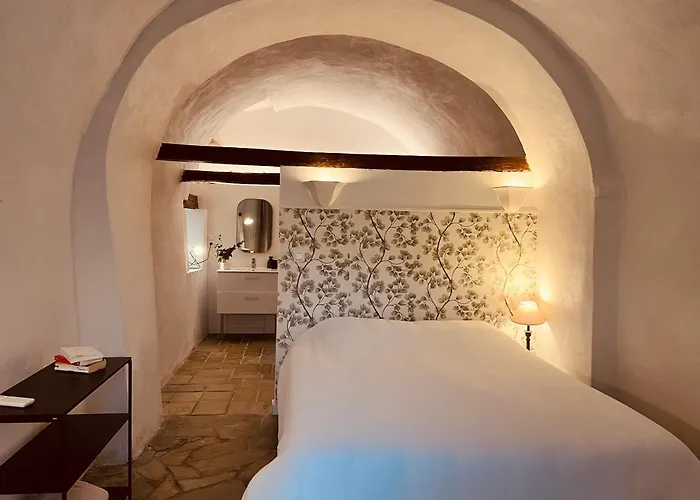 Avec Jardin Et Piscine Murato